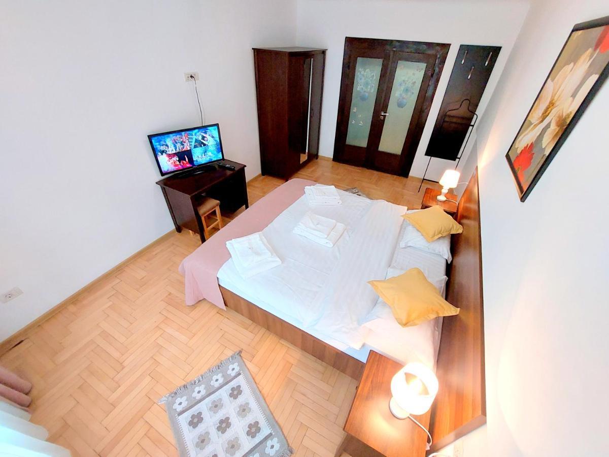 Casa Roth Apartment Brasov Exterior photo