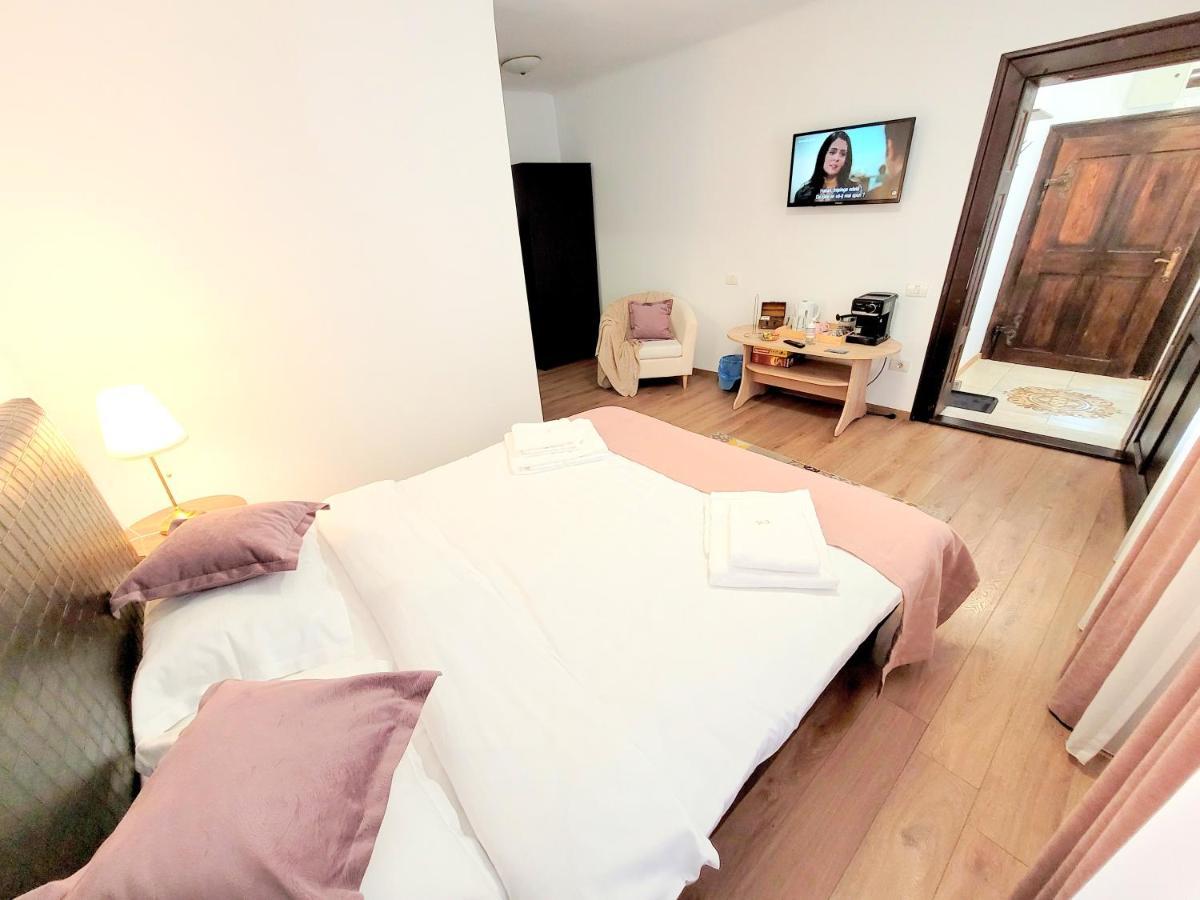 Casa Roth Apartment Brasov Exterior photo