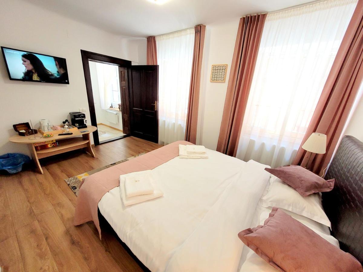 Casa Roth Apartment Brasov Exterior photo