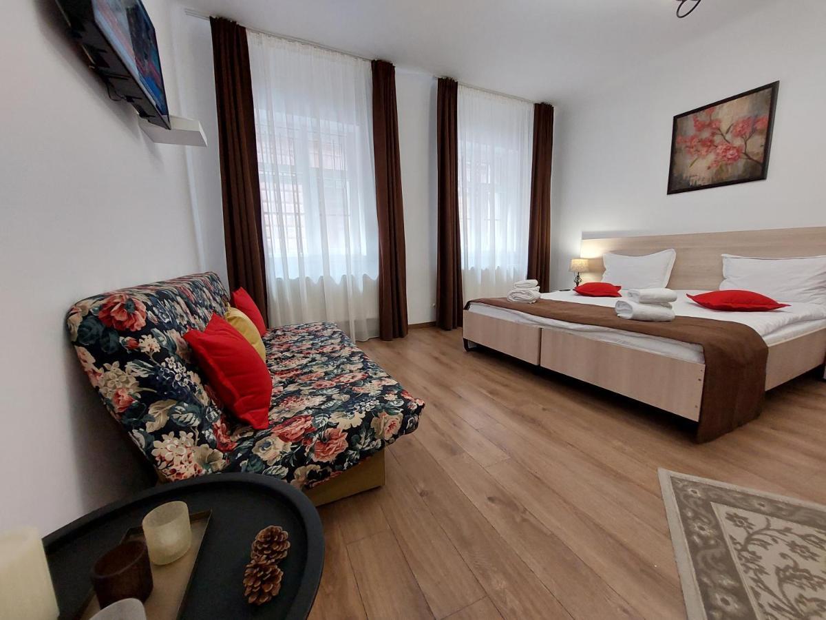 Casa Roth Apartment Brasov Exterior photo